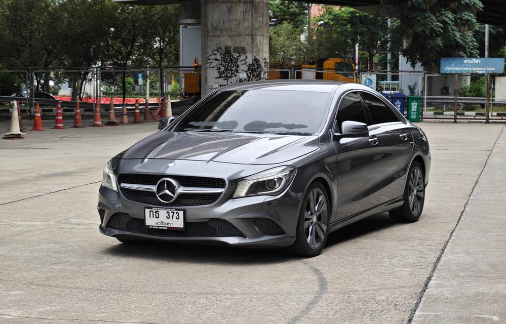 Mercedes Benz CLA 200 W117 ปี 2016 จด 2017  2