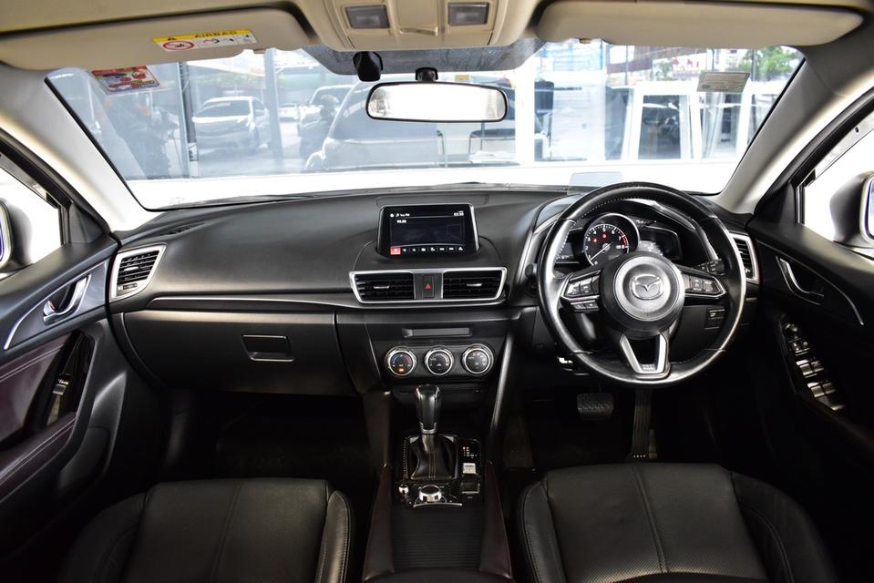 MAZDA 3 2.0 S SPORTS ปี 2018 รหัส TKG4481 6