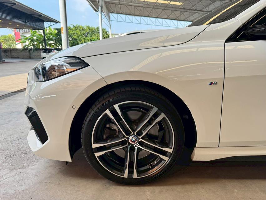 BMW 220i Gran Coupe M Sportปี 2022 จด 2023 ไมล์ 61,000 km 7