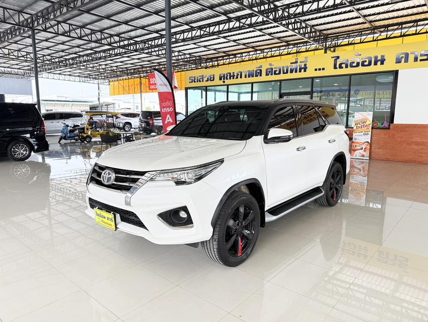  Toyota Fortuner 2.8 TRD Sportivo (ปี 2019) SUV AT - 2WD