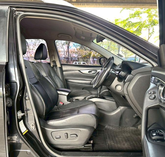 2016 Nissan X-Trail  2.0V 4WD รถมือเดียวพร้อมใช้ รูปที่ 8