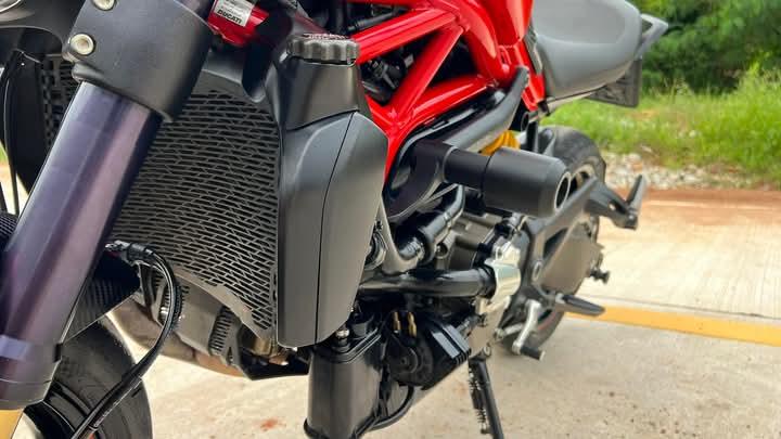 Ducati Monster 821 มือสอง 10