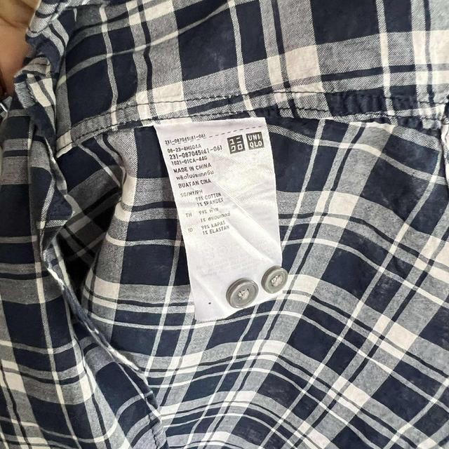 เสื้อเชิร์ต uniqloมือสองเหมือนใหม่ๆ