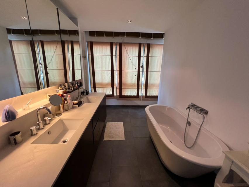 Owner Oost  ขายยคอนโด Penthouse โครงการ The Lofts Yennakart 10