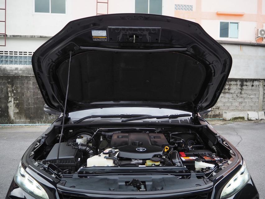 TOYOTA FORTUNER 2.8 LEGENDER BLACK TOP 4WD ปี 2022 10