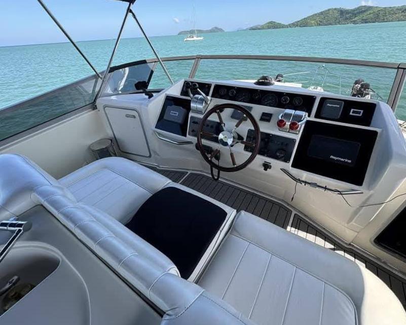 ขายเรือยอร์ช 1997 Fibre searay 4