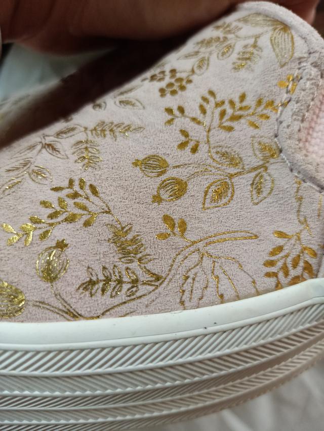 รองเท้า Keds 10