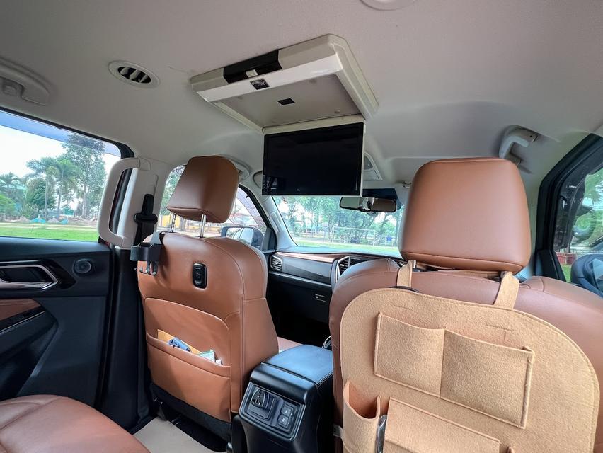 รถยนต์ Isuzu MU-X Ulitmates 3.0 4x2 ปี 2022 รูปที่ 10