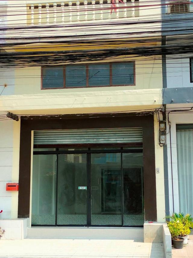 ขาย ตึกแถว ย่านลาดพร้าววังหิน ซอย 30 เหมาะทำออฟฟิต 4 ชั้น 17 ตรว 2