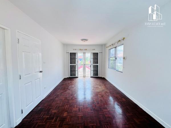 ขายบ้านเดี่ยว หมู่บ้านศิริวรรณ–ชวนชม บางกรวย–ไทรน้อย ✨ ราคาถูก ต่อรองได้ ทำเลดี ติดถนนหลัก พร้อมอยู่ 10