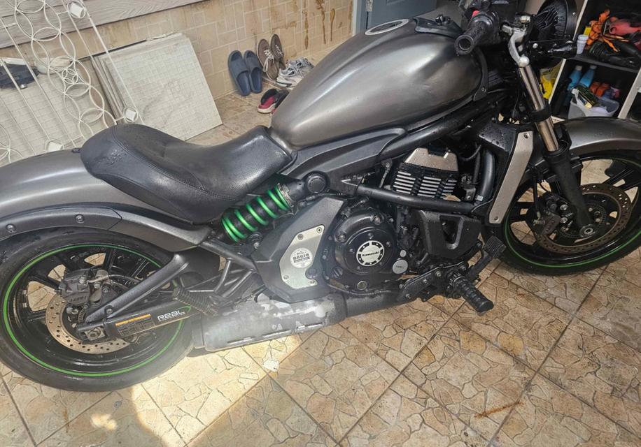 Kawasaki Vulcan ปี 2015 รถสวยขับขี่ปกติ 3