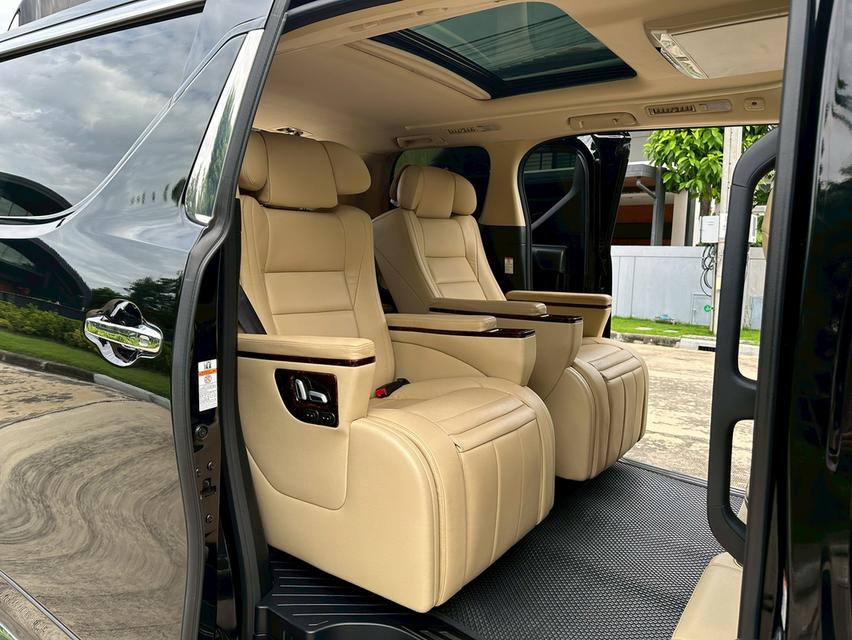 TOYOTA VELLFIRE 2.5 HYBRID  E-FOUR ปี2019รถบ้าน ไม่เคยชน สวยกริ๊บ 11