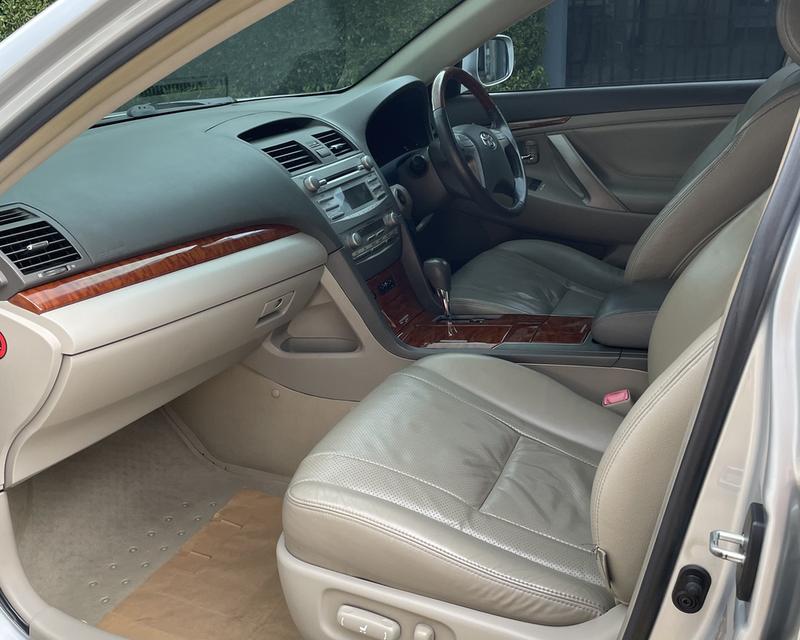 Toyota Camry 2.4V ปี2008 7