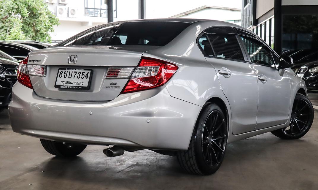 2013 HONDA CIVIC 1.8 S โฉม FB ไมล์ 80,000 กม. 6