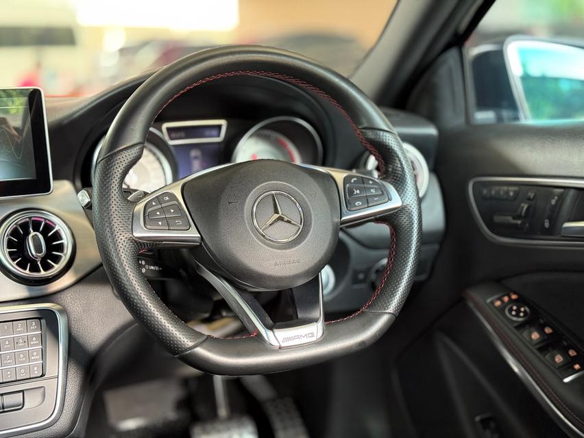 ขาย Benz Gla250Amg ปี16 9