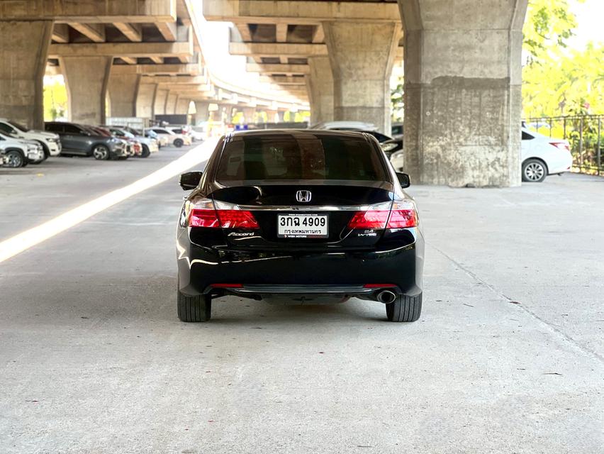 ขายรถ Honda Accord 2.4EL ปี 2014 สีดำ เกียร์ออโต้ 5