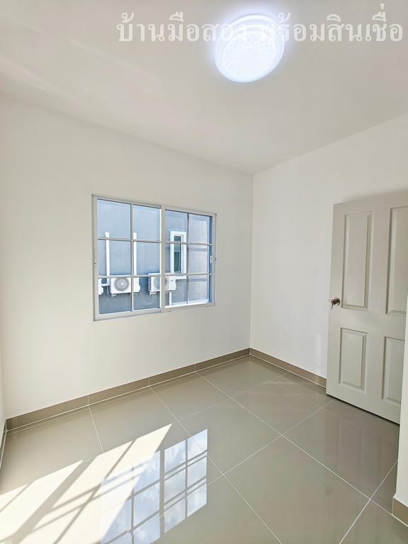 หมู่บ้านเดอะคัลเลอร์ คลอง4 14