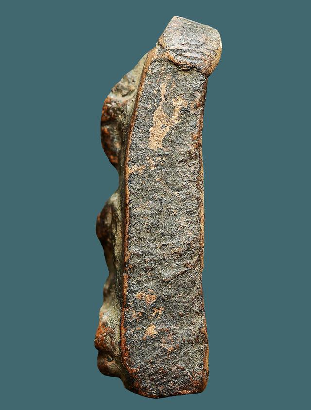 พระผงสุพรรณ พิมพ์หน้าแก่ กรุวัดพระศรีรัตนมหาธาตุ สุพรรณบุรี....เก่าๆ 4