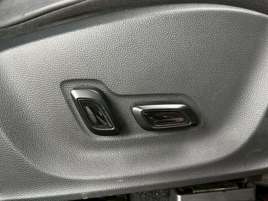 ขาย MG ZS 1.5X ปี22 15