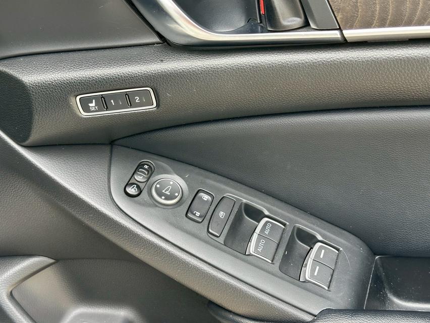 HONDA ACCORD G10 1.5 TURBO EL CVT 2019  9