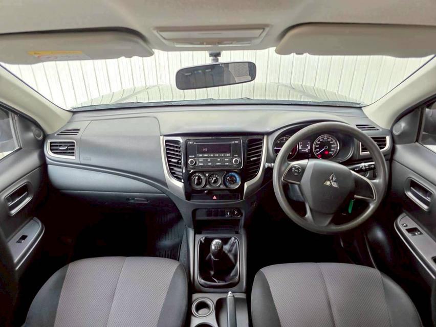 MITSUBISHI TRITON 18-23 2.5 GLX ปี 2020 สีเทา MT โฉม MEGA CAB รูปที่ 9