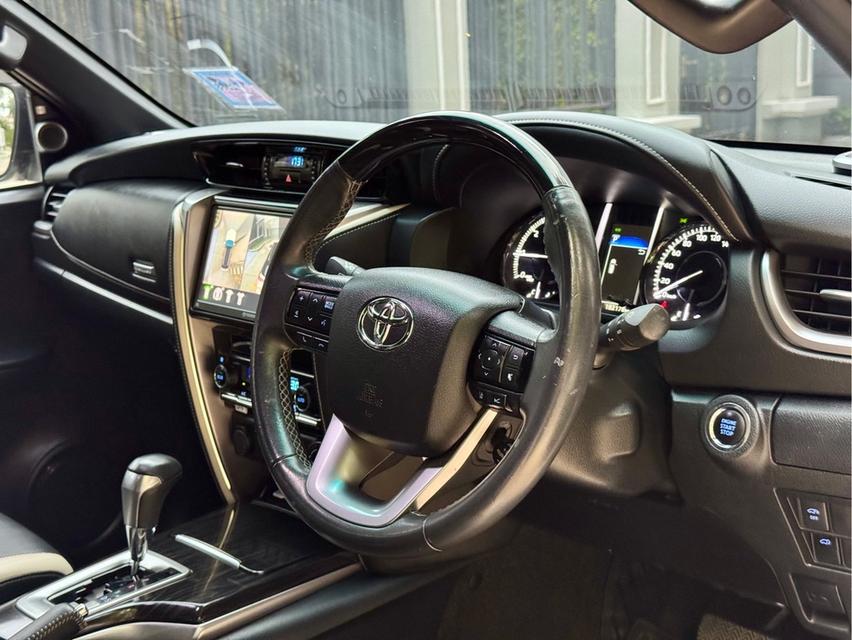 รหัสรถ AVA4388 🔆 Toyota Fortuner Legender 2.8 4wd ดีเซล รุ่นทอป ปี 2021 11