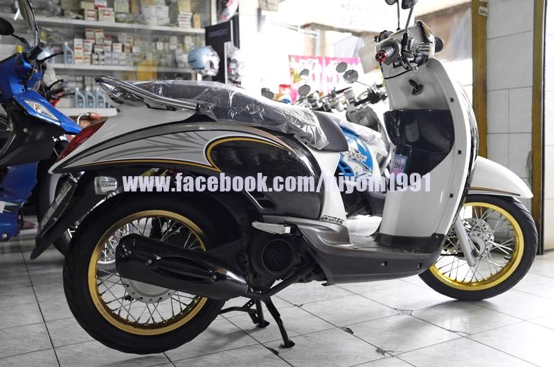 HONDA SCOOPY 110cc 6