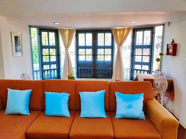 คฤหาสน์ถุกที่สุด บ้าน 2 ชั้น รถไฟฟ้าสายสีส้ม ศูนย์การค้าสัมมากรเพลส 400 ม. รามคำแหง 108-114 3นอน 60 ตร.ว. 4แอร์ นานาชาติ 4