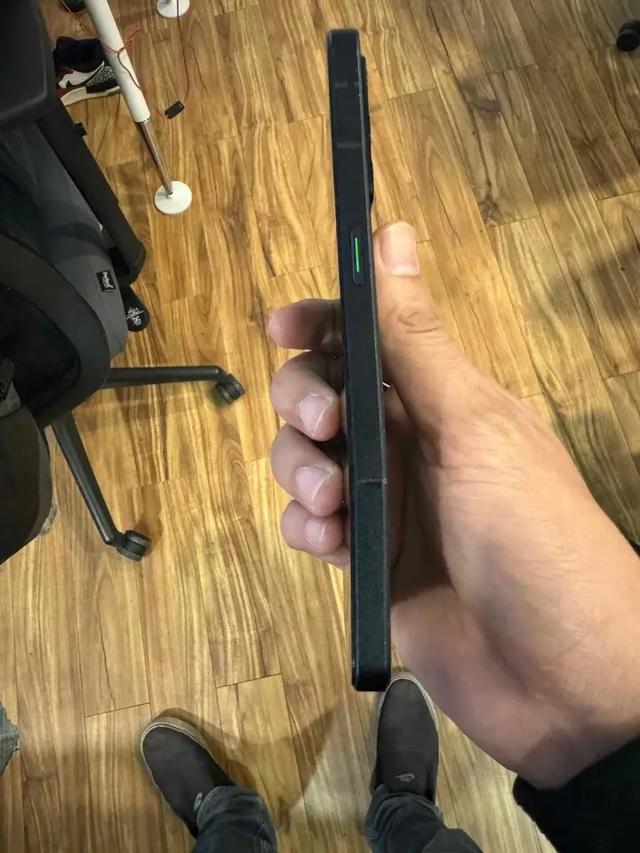 มือถือพร้อมใช้งานสภาพดีมาก Oppo Reno 6 6