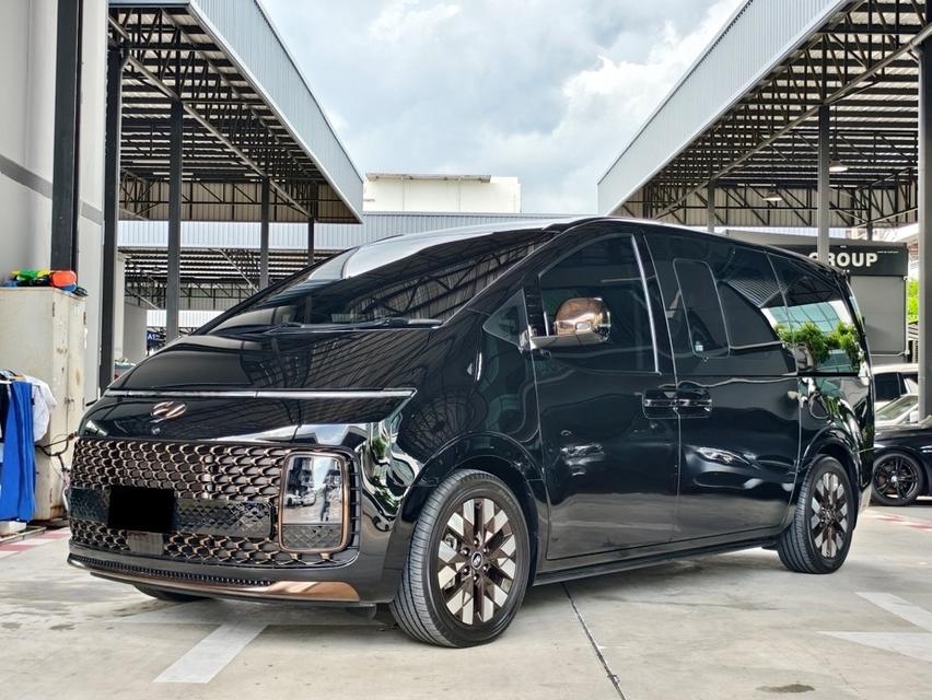 HYUNDAI STARIA PREMIUM 2.2 DIESEL TOP SUNROOF āļāļĩ 2022