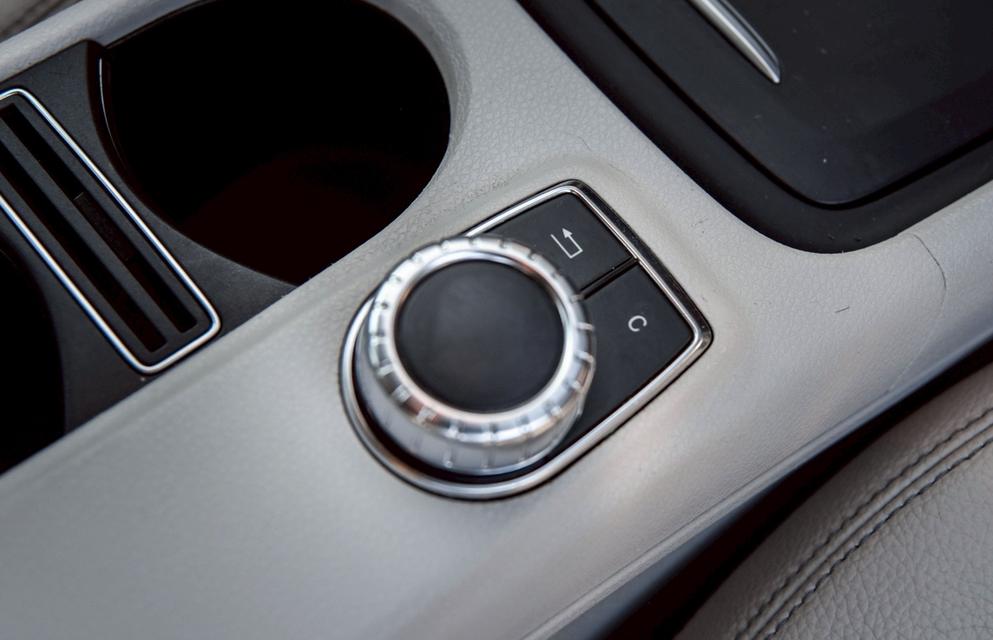 รหัสรถ CBL6291 Mercedes-Benz GLA200 1.6 Urban AT 2014 14