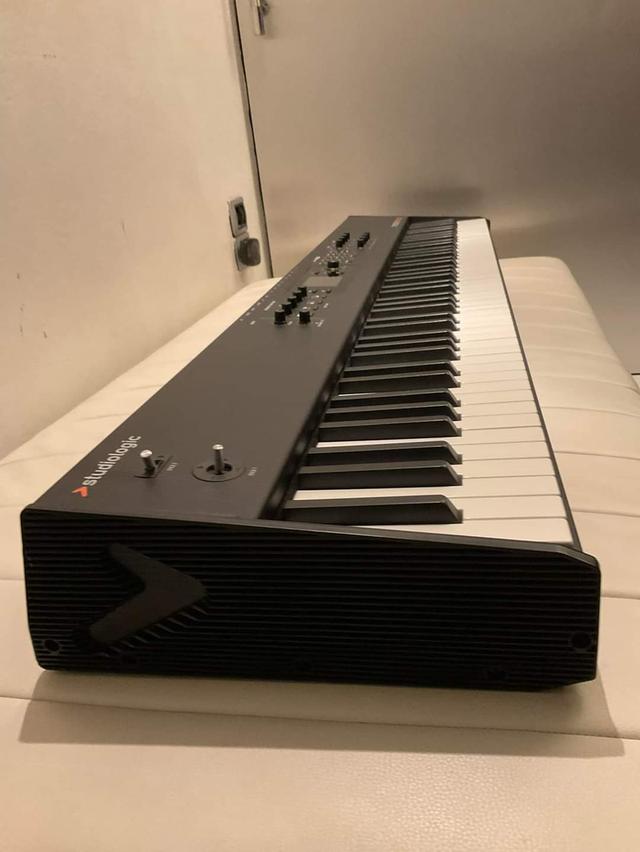 Numa x piano 88  3