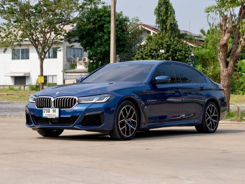 BMW 530e 2.0 M Sport (G30) Lci 2022 รถใหม่ คุ้มกว่าป้ายแดงเกือบ2ล้านบาท