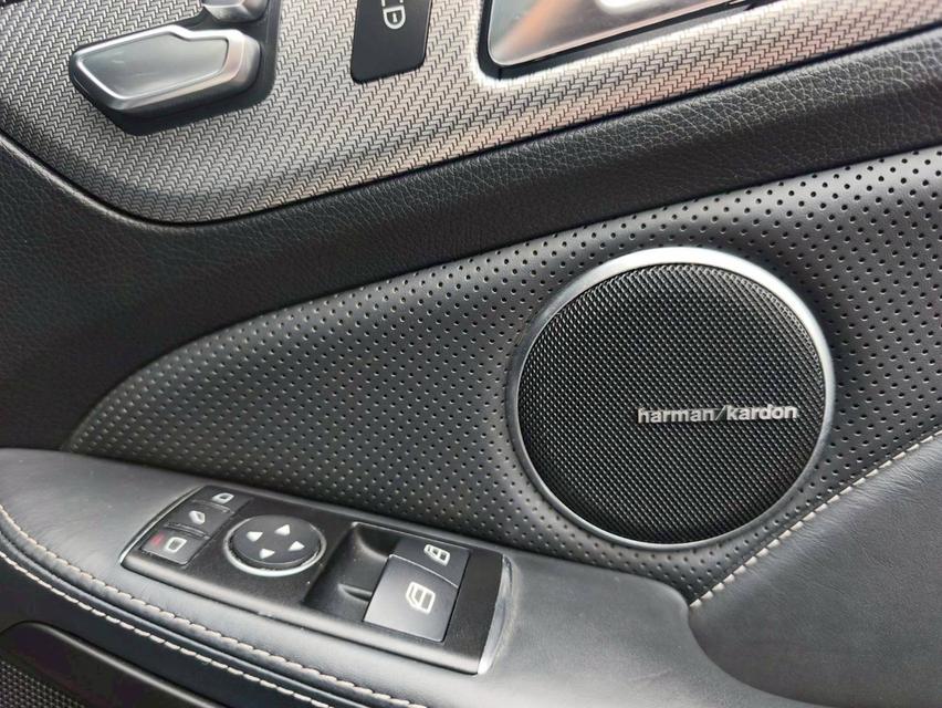 รหัสรถ KPV43 2017 Mercedes Benz AMG SLC43 3.0 BI Turbo Roadster สีแดง 14