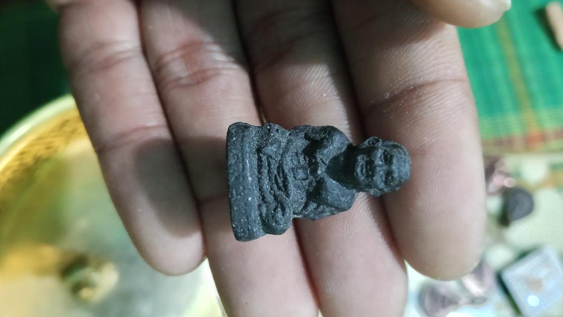 พระเครื่อง 3