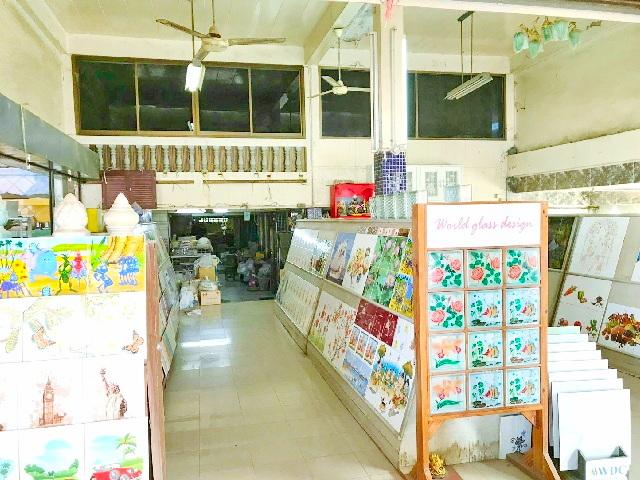 วัดไทยงาม 4.5 กม.ตลาดหินกอง 2.8 กม.1,205 ตร.ม.โรงพยาบาลราชธานี หนองแค ให้เช่าร้านค้า และโกดังสินค้า 2 ชั้น ทำเลดี ติดถนน 3
