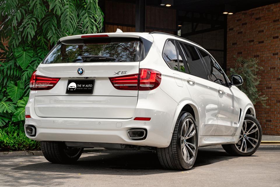 BMW X5 xDrive30d M Sport ปี 2015 🚨หาอยู่รีบทัก! 𝐒𝐔𝐕 𝐁𝐢𝐠 𝐒𝐢𝐳𝐞 𝐗𝟓 เข้าแล้วค่ะดีเซลล้วน สภาพสวย AAA+ 2