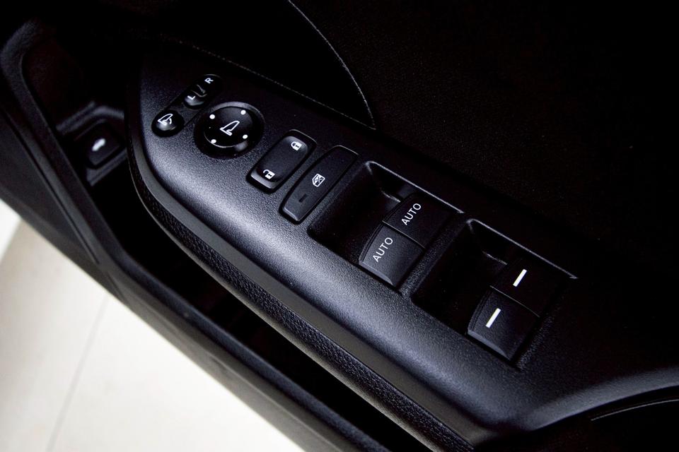 HONDA CIVIC 1.8 E FC AT 2021ซีดาน C-Segment โฉม FC หล่อ+ขับดี+อะไหล่ง่าย รูปที่ 7