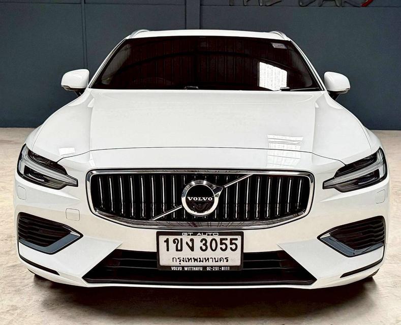 Volvo V60 T8 Inscription 4WD Wagon ปี 2020