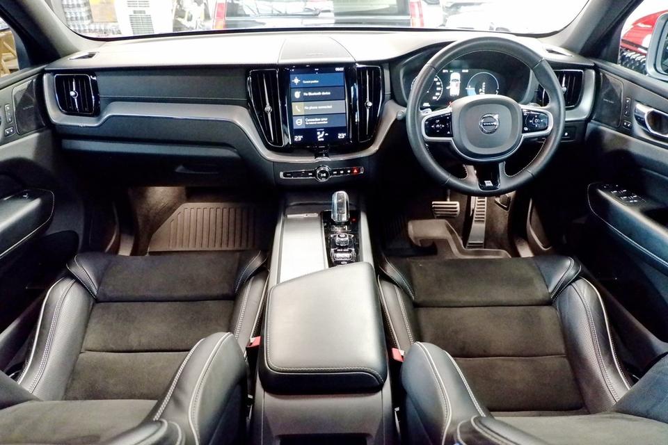 Volvo XC 60 T8 R-Design 4WD SUV ปี 2018 วิ่ง 65,xxx KM. 13