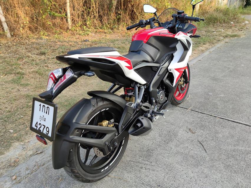  ใช้เพียง 2 พัน km. Bajaj pulsar RS 200 cc รถ 7 เดือน  รูปที่ 3