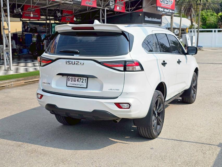 Isuzu MU-X 3.0Ultimatc 4wd ปี22