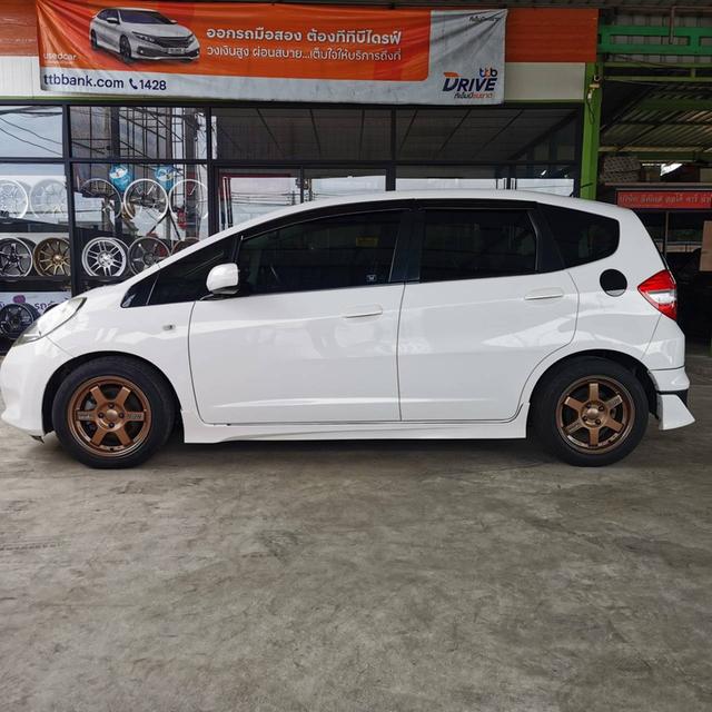 รถยนต์มือสอง HONDA JAZZ ปี2013 รูปที่ 6