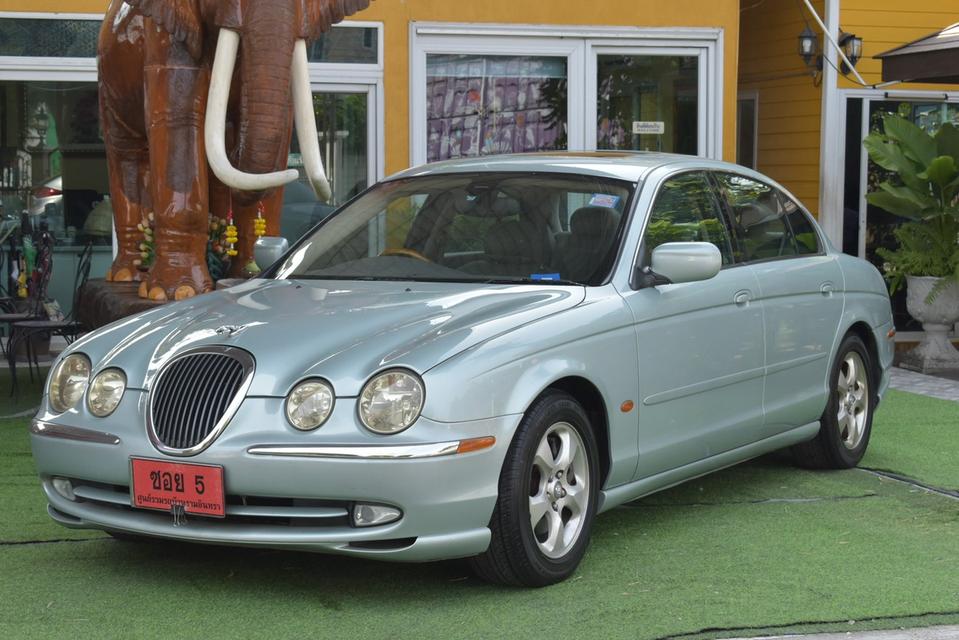 Jaguar S-Type 3.0 Sedan 1