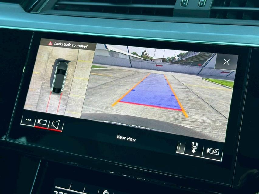 Audi E-tron 55 Sportback Quattro S-Line ปี 2020 จด 2021 รูปที่ 16