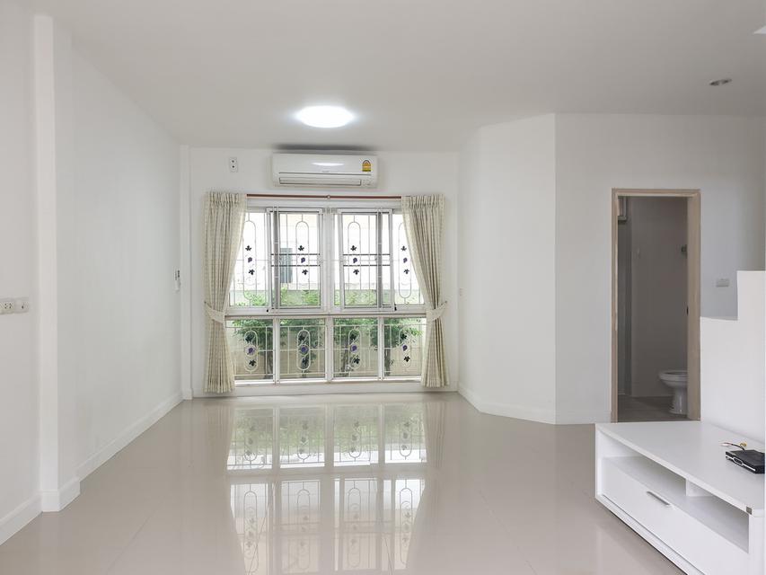 เจ้าของขายเอง ทาวน์เฮ้าส์ใหม่ ใกล้รถไฟฟ้า ใกล้ห้าง ทำเลบางใหญ่ บางบัวทอง นนทบุรี 2