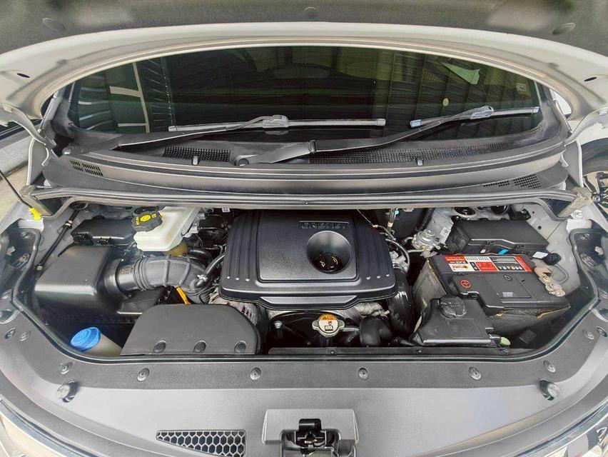 2017 HYUNDAI H-1 2.5 ELITE