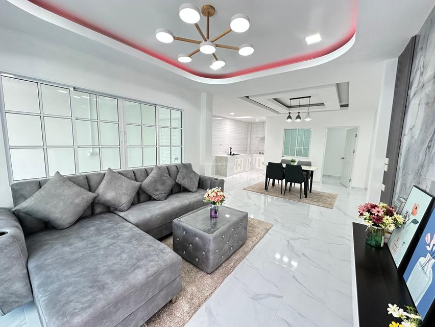 พูนสินธานี 3 เคหะร่มเกล้า 5