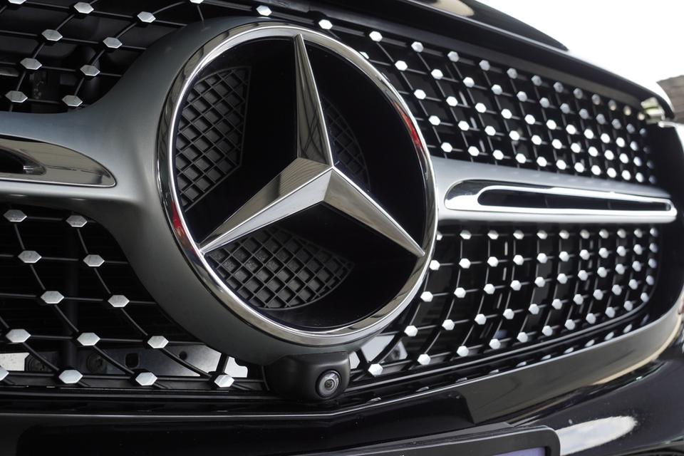 รหัสรถ BM3311 Benz GLC250d Coupe AMG4MATiC 2018 12