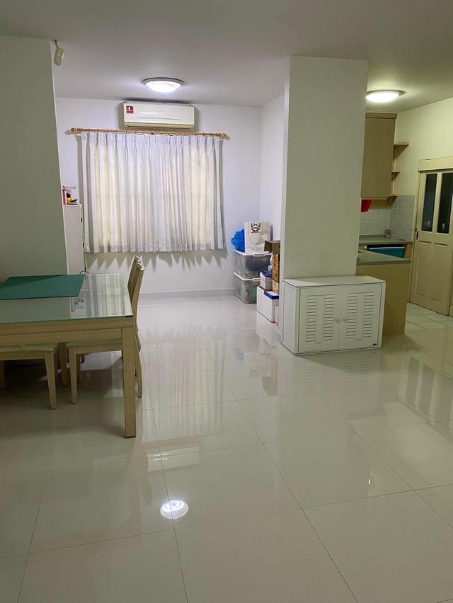 บ้านวรารมย์ ของ Q-House โครงการอยู่ติดถนน มีนบุรี ถ.ราษฎร์อุทิศ16 (คู้ขวา) ขนาด (79 ตร.ว) พื้นที่ใช้สอย (280 ตร.ม) ใกล้btsส้ม/ชมพู 8